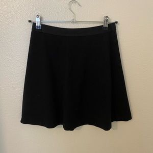 Uniqlo 💌Free Shipping Black Mini Skirt with Elastic Waistband Size S